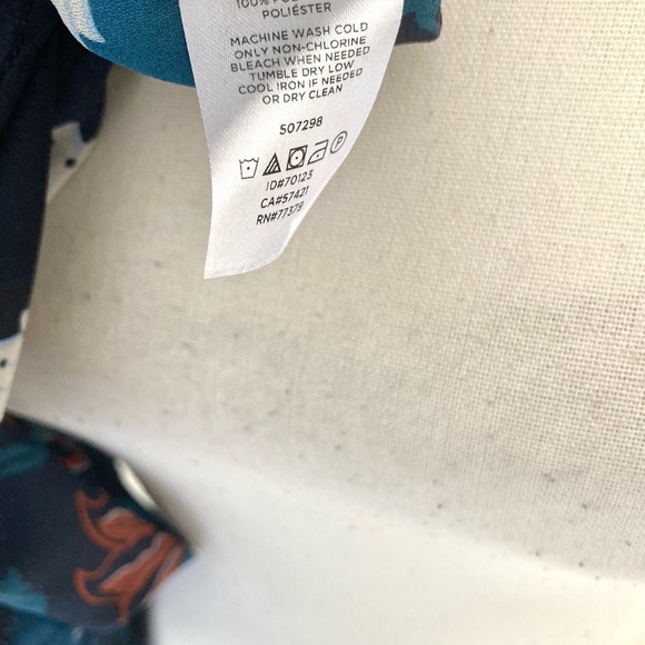 Ann Taylor Floral Popover Long Sleeve Blouse Size M - Picture 10 of 10